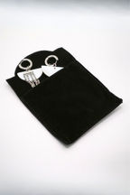 Emballage cadeau en pochette noire pour les bijoux en acier inoxydable moddule